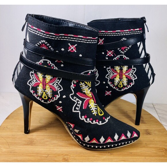 Women's Embroidered Stiletto Ankle Boots, Size 7.5 Soft Fabric Outsole Handmade - Picture 4 of 6